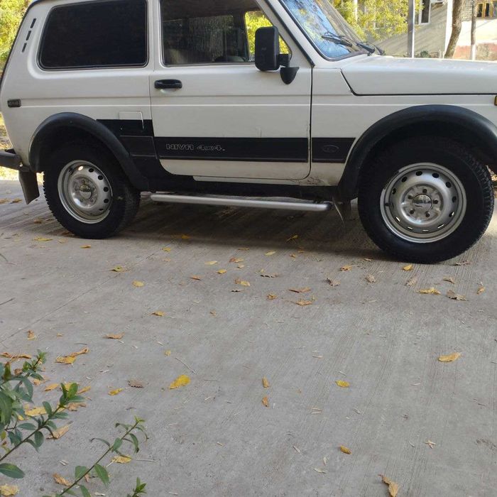 НИВА Продаётся!  Бензин.