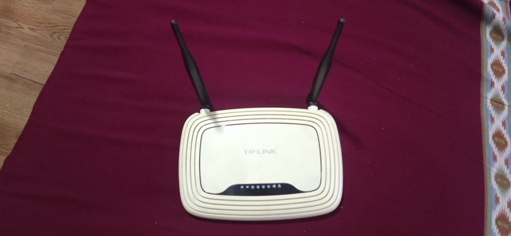 Продается роутер tplink
