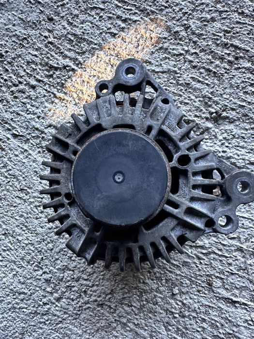 Генератор / алтернатор Audi A3 8P 2.0 TFSI BWA – VW / Škoda