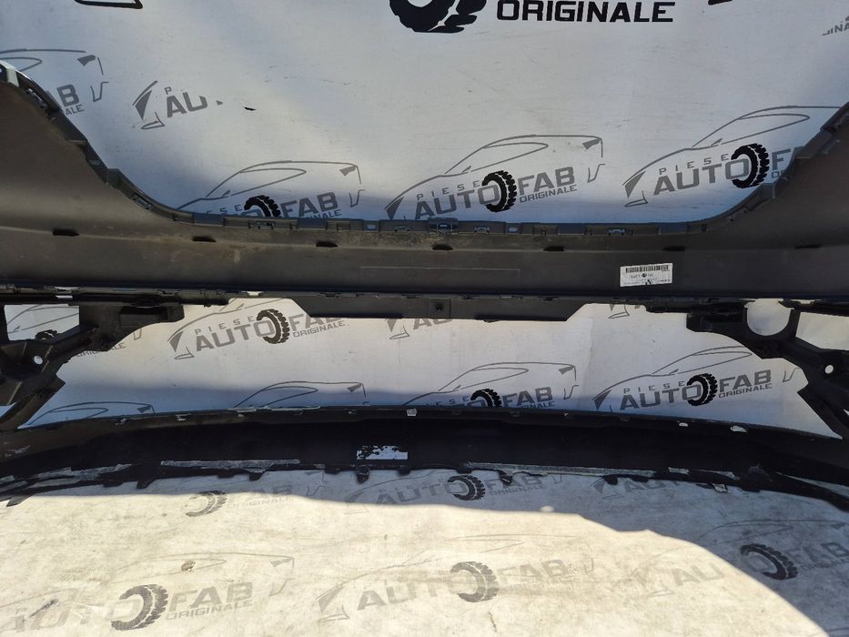 Bara fata Renault Trafic Facelift an 2019-2020-2021-2022-2023-2024