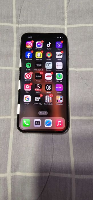 Продавам Iphone 13 PRO