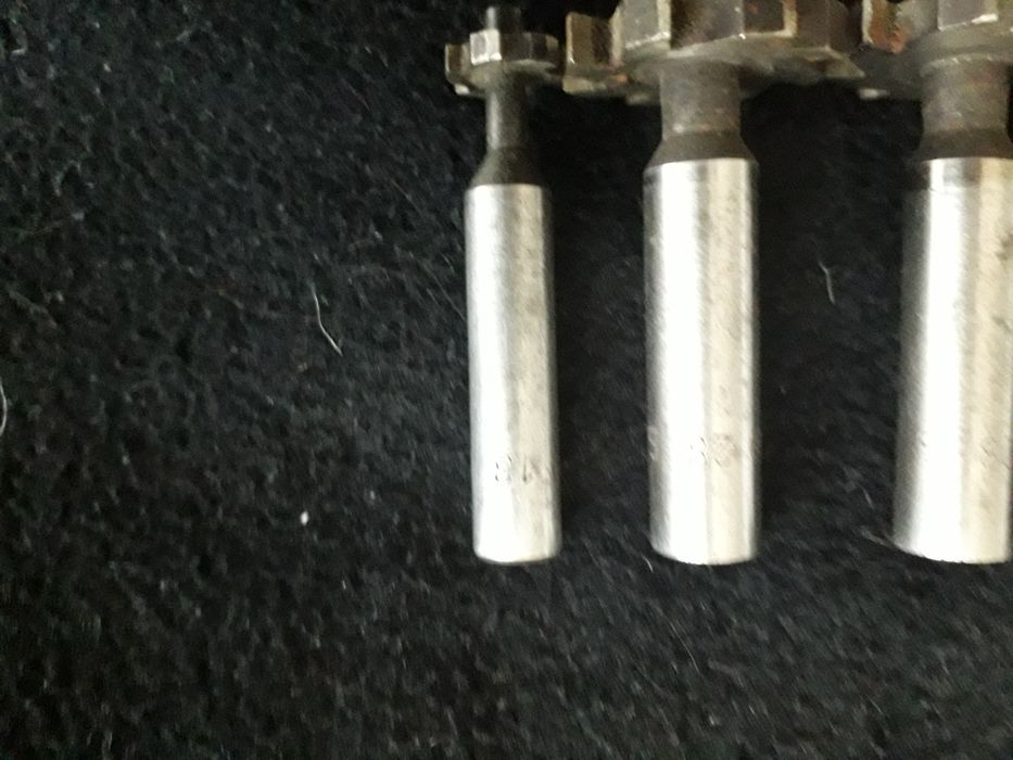 Фрези за сегментни клинове