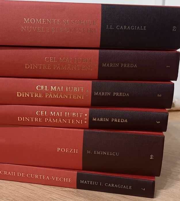Vand colectia de carti Biblioteca pentru toti