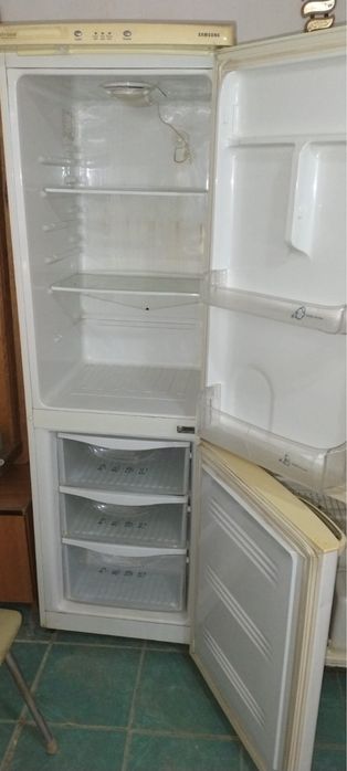 Холодильник Самсунг