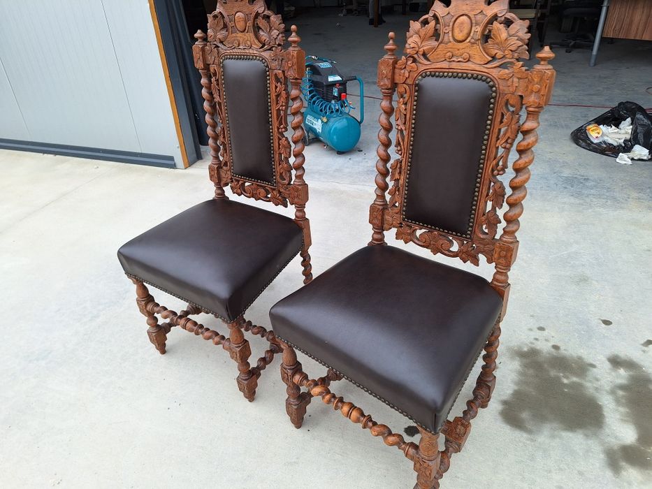 2 броя стари ( ретро ) столове