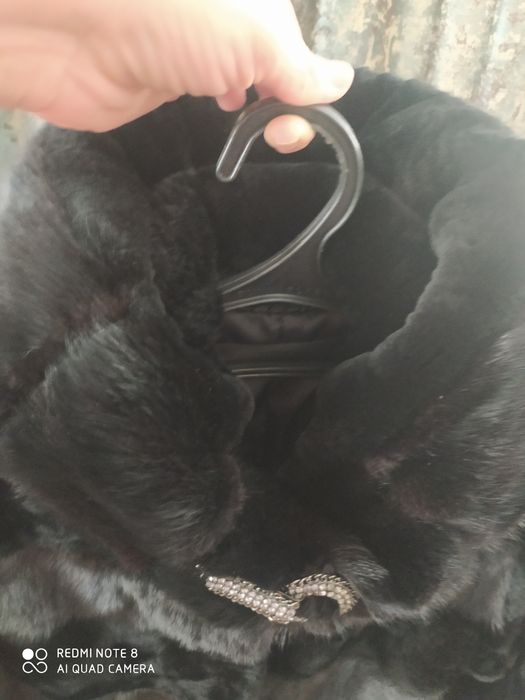 Продам мутоновую шубу