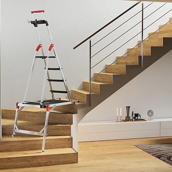 Scara Aluminiu cu platforma Dresing