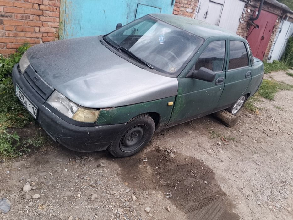 Авто на разбор все запчасти есть