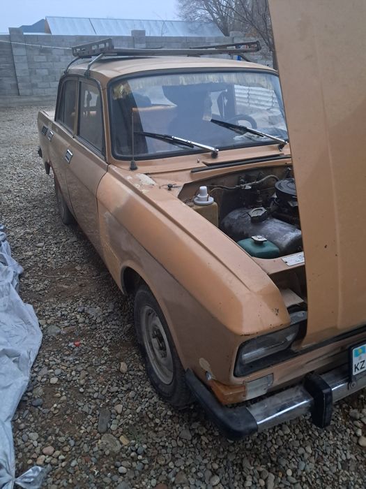 Продам москвич АЗЛК 2140