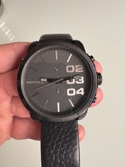 Часовник DIESEL DZ 4216