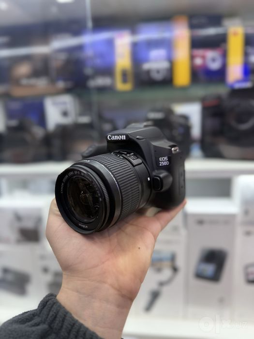 Canon 250 D + 18-55 III kit