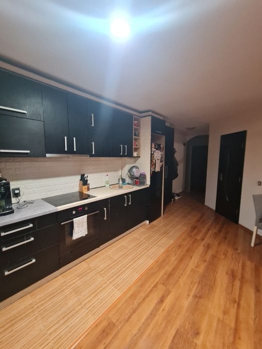 Vand Apartament Floresti 64mp 3 camere