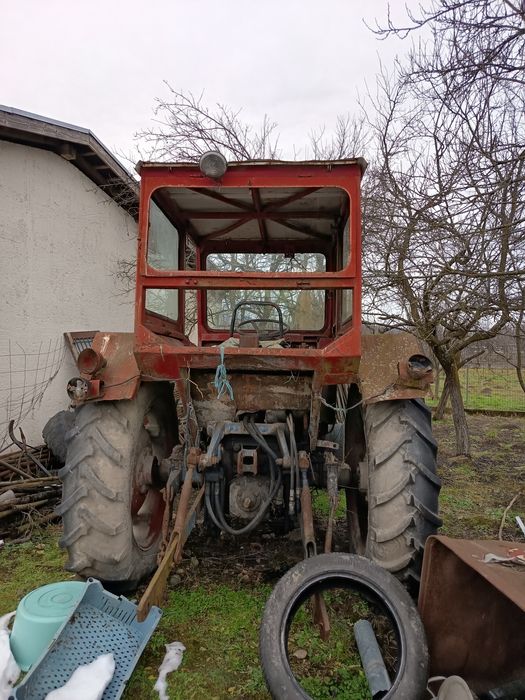 Vând tractor u 650