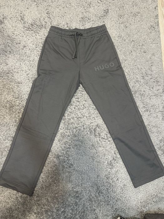 Анцуг Hugo Boss S