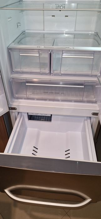 Vând combină frigorifică