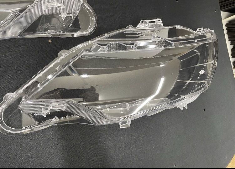 Стекло фар любой модель