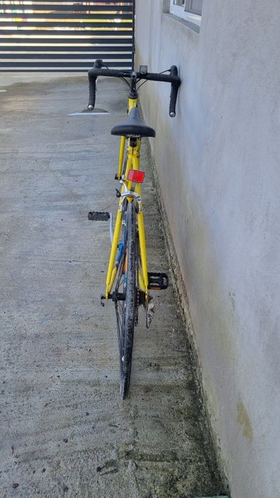 Bicicleta semicursiera
