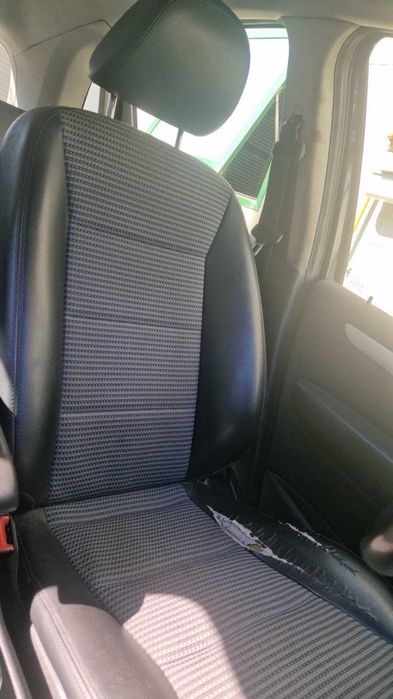 Mercedes Benz B180