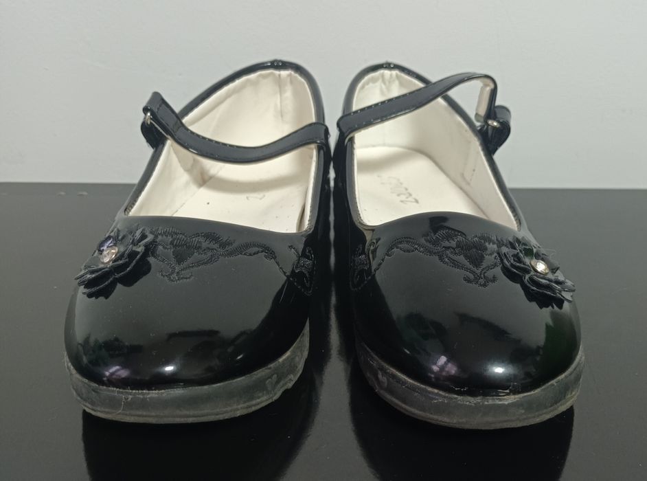 Pantofi fetite nr 34