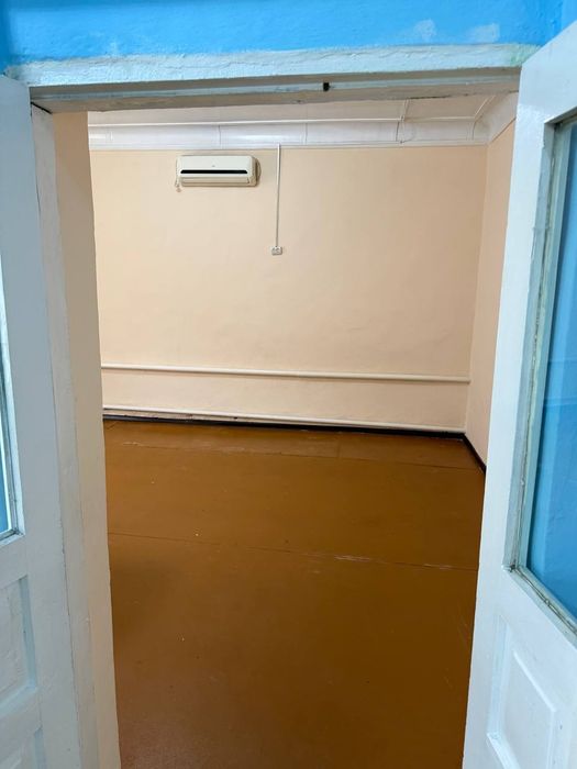 Дом продаётся срочно без Маклера Сырдарья ор-р Мечеть !