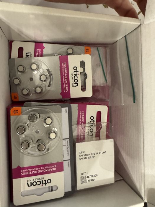 Детский слуховой аппарат 2 шт