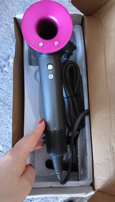 Продам фен новый