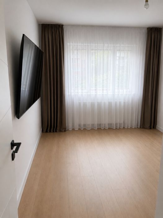 Apartament 3 camere LUX | Complet renovat în 2026 | Etaj 1 | Bd. Republicii. Ploiesti | 82,33 mp
