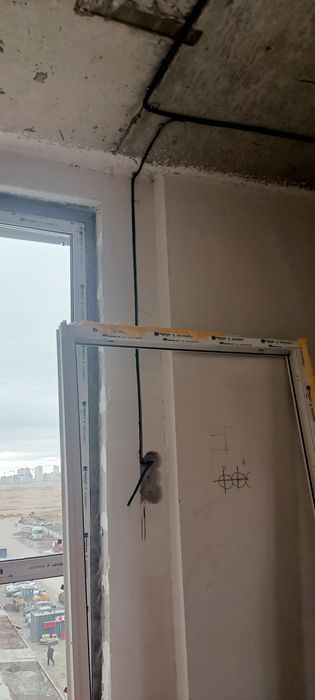 Отдам пластиковую раму со стеклом