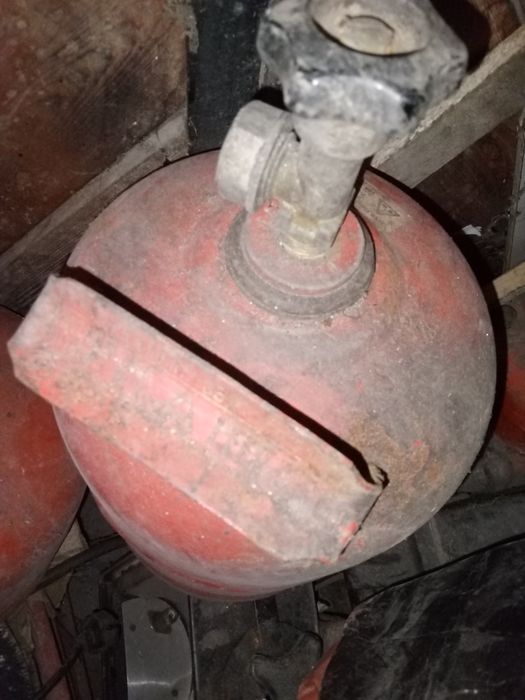 Продавам компас,бут.малка тур.газ.,горелка двойна