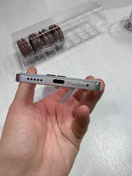 POCO X6 pro 5 G xolati yaxshi