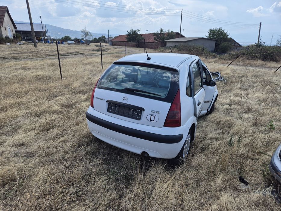Citroen c3 na chasti 1.4 I 2002