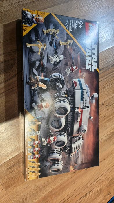 Продавам LEGO Star wars 75413