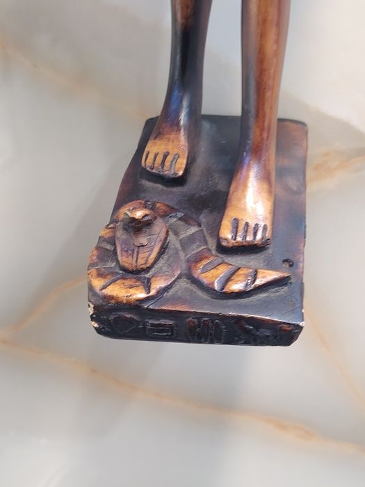 Египетска  статуетка.