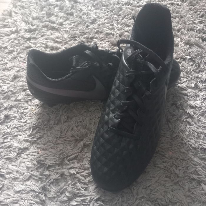 Ghete fotbal Nike Tiempo