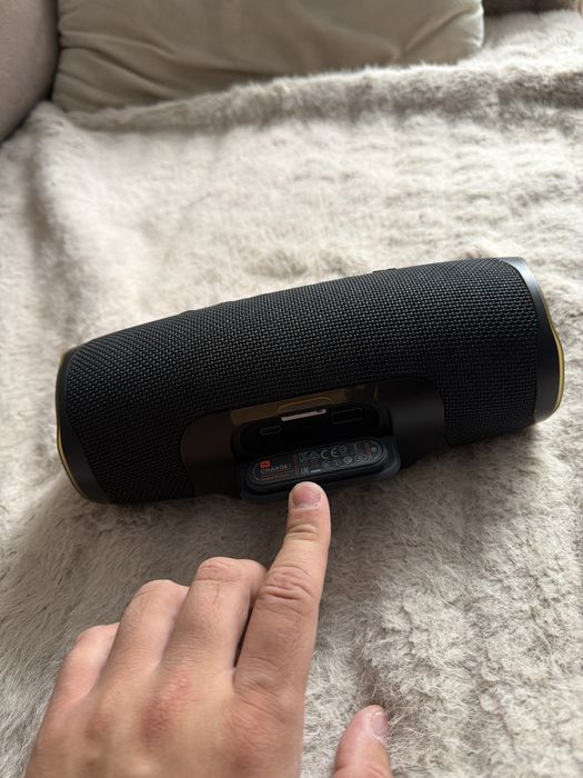 JBL CHARGE 4 Колонка