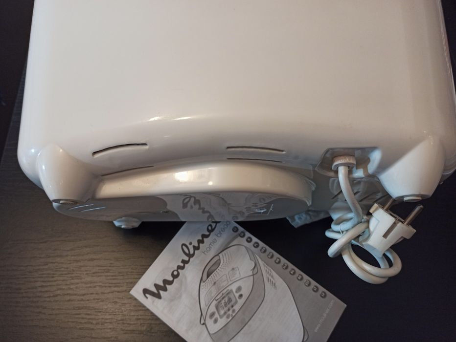 Mașina  pâine Moulinex 1,5 kg ECONOMICA