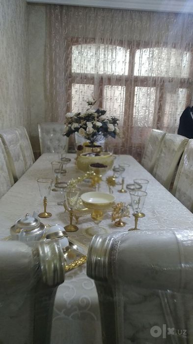 Стол стул сотилади