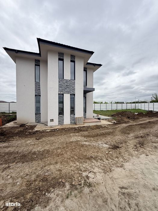 Vila individuală / 4 camere /350 mp teren / Complex privat- Bragadiru