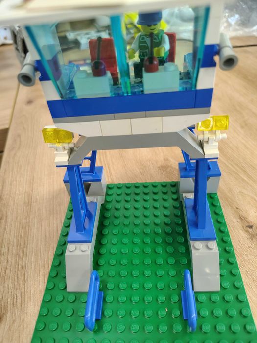 Лего Lego City и Shell.