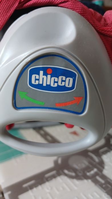 Шезлонг фирмы chicco
