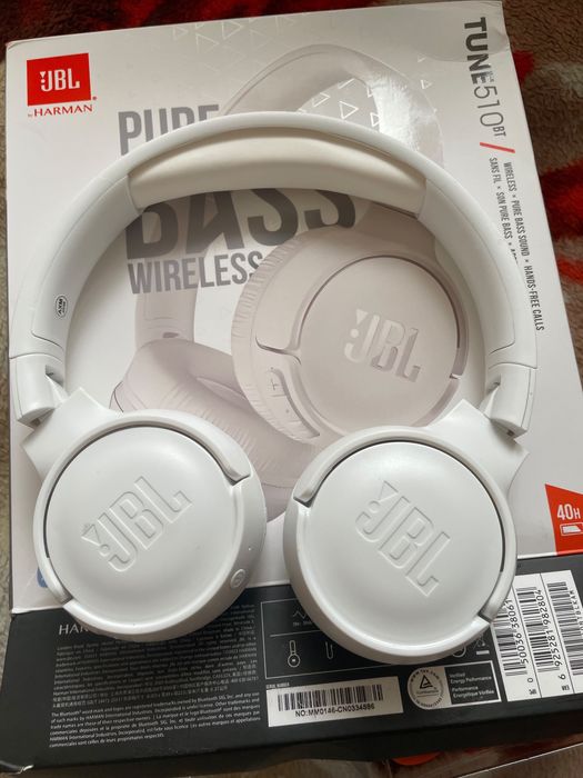 Jbl наушник pere bass