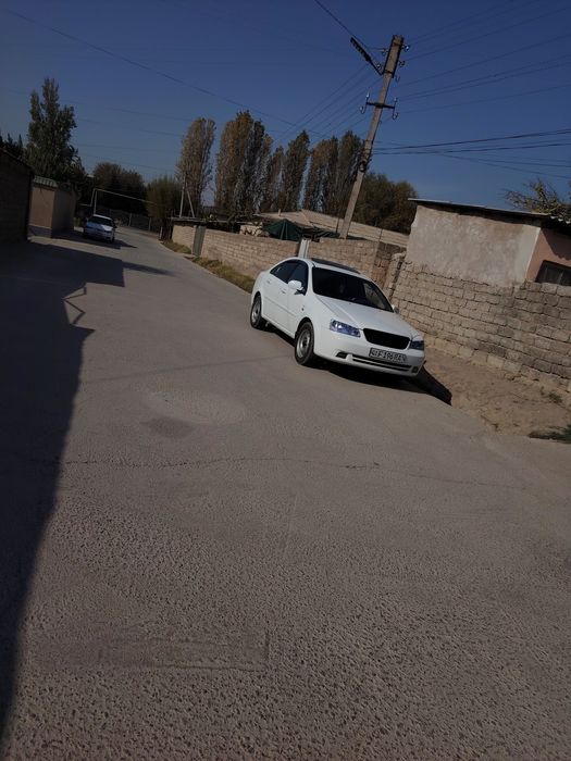 Lacetti 1.8 3 pozitsya