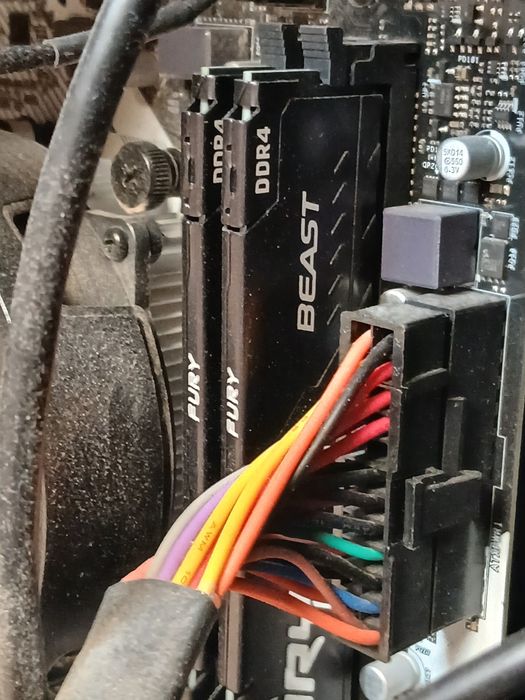 PC Gaming  Ryzen 5 / 16GB  Ram /  SSD m2