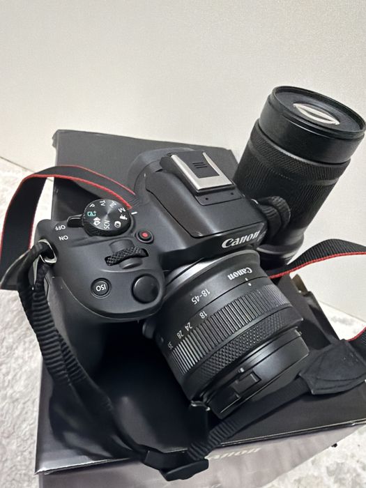 Фотоаппарат почти новый