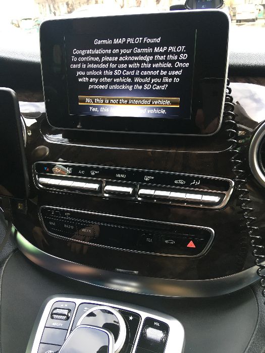 Mercedes Pin Cod Comand NTG4.5/4.7 Навигационен Ъпдейт Hu45 Hu47 Map