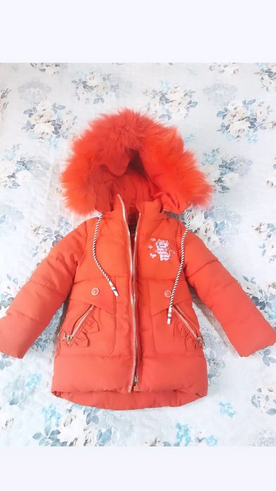 Детская куртка на девочку