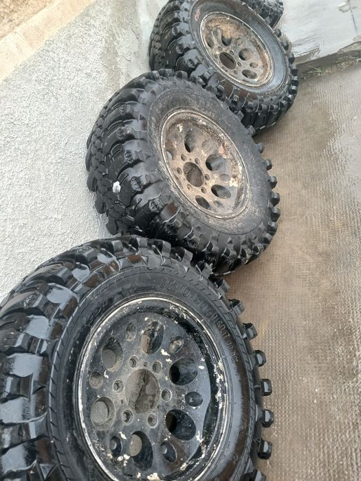 Vând roți complecte