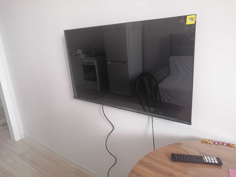 Телевизор hisens