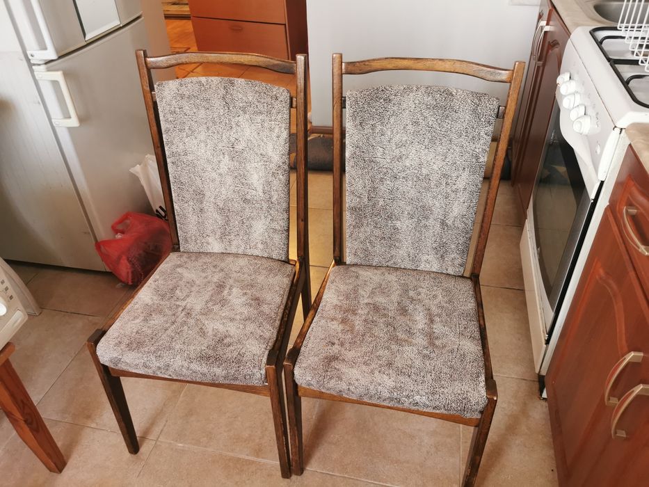 Деревянные стулья для кухни 2 шт