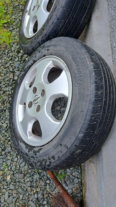 Jante OPEL aliaj aluminiu anvelope/cauciuc 185 65 R15 88H